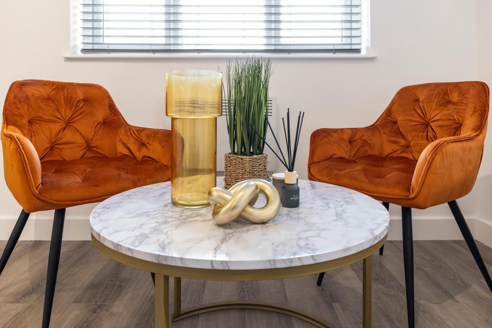 Beautiful-Cosy-King Sized Bed Flat 3 Min Walk To Tube Station Londres Exterior foto